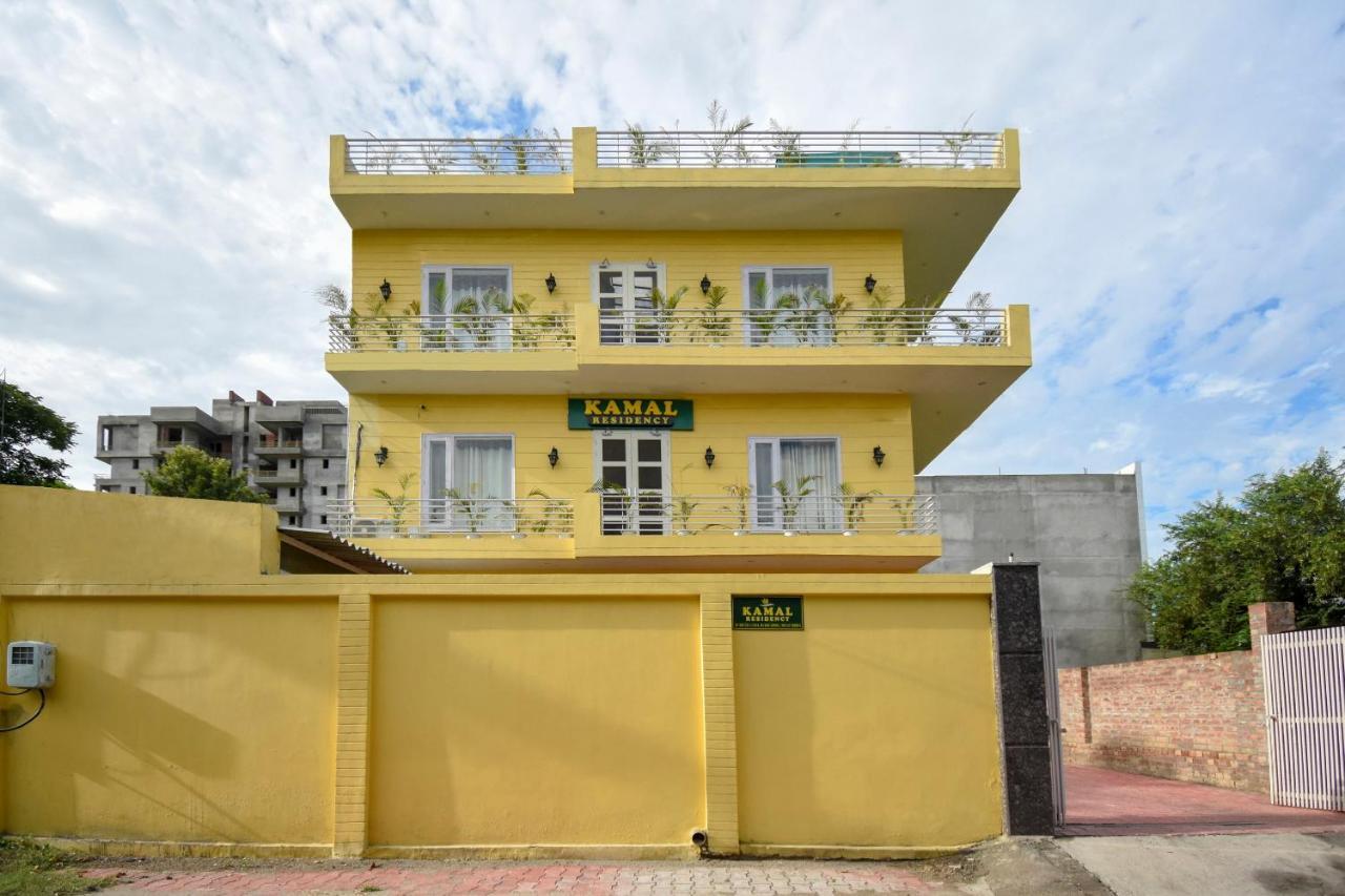 Hotel Oyo 75460 Sky High Residency Ludhiana Exterior foto